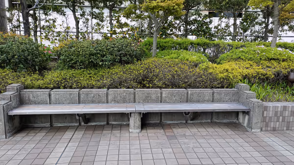 ラムザタワー前 デッキの写真3