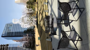 Rest area at Toranomon Hills Station, Toranomon Hills Oval Plaza, part 2