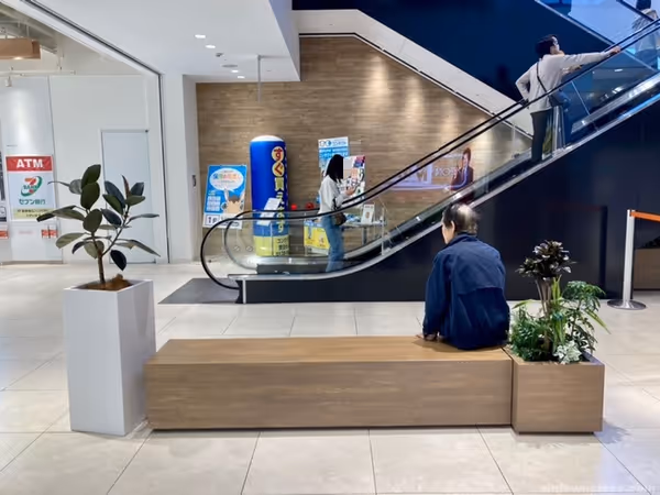 テラッソ姫路 1階エスカレーター付近の写真2