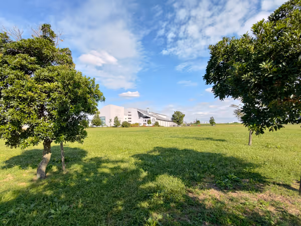 Photo of Shin-Takashimadaira Station | Toda Park Area High-Specification Embankment | Rest Spot 4