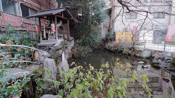 Photo of Akebonobashi Station | Tsunomori Benzaiten, Saku-no-ike Pond | Rest Spot 4