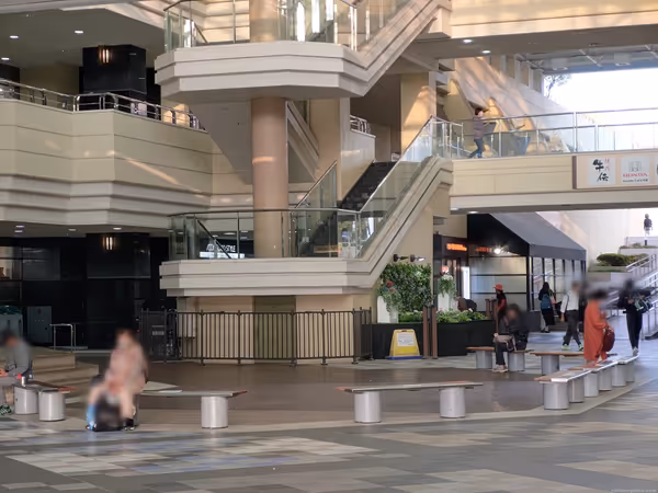 Photo of Nishikōchū Station | Atrium Court | Rest Spot 2