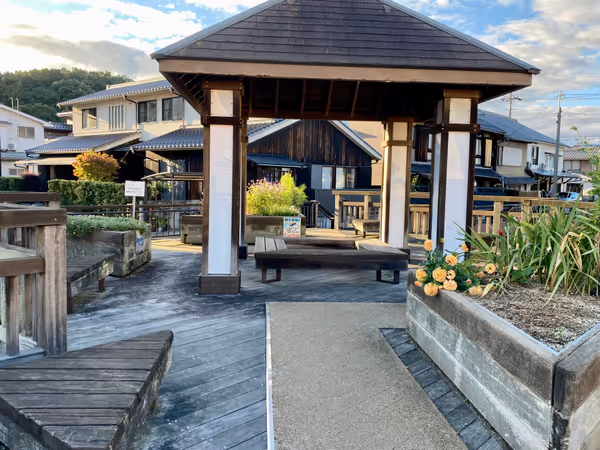 Photo of East Maizuru Station | Wooden deck-style space over the river | Rest Spot 1