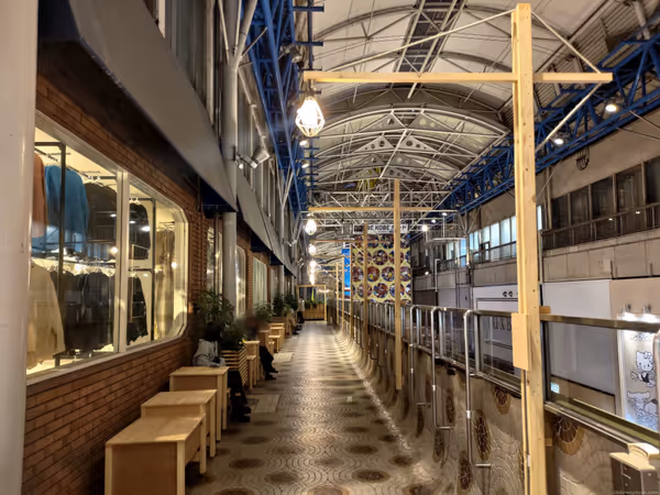 三FストリートEASTの写真2