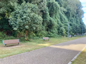 Photo of East Maizuru Station | Maizuru Red Brick Park Building 4 Near | Rest Spot 2