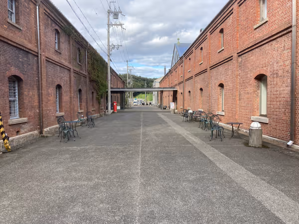 Photo of East Maizuru Station | Maizuru Red Brick Park, Between Buildings 2 and 3 | Rest Spot 1