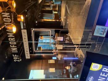 三宮駅(一時閉鎖中)ビューラウンジの休憩場所その3