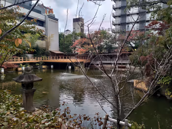 三宮駅生田神社 生田の池の休憩場所その2