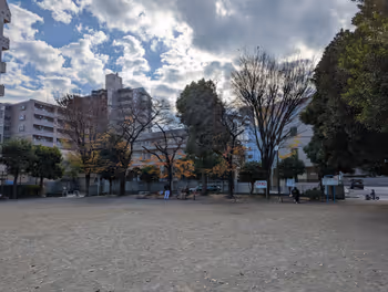 高津駅溝口南公園の休憩場所その4