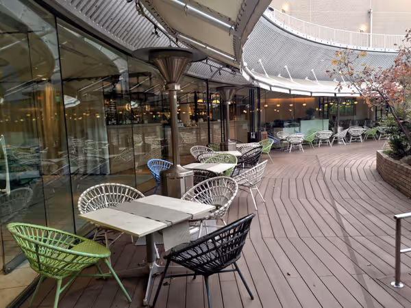 Photo of Sannomiya・Hanatokei-mae Station | Sora Garden | Rest Spot 5