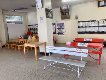 서사산 로프웨이 산록역 건물 내 쉼터 사진 2