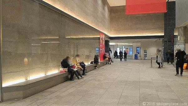 Photo of Minatomirai Station | Rest Spot in Front of the Station 2