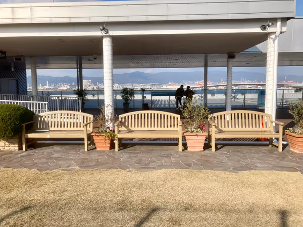 Photo of Kobe Airport Station | Kobe Airport Rooftop Observation Deck | Rest Spot 2