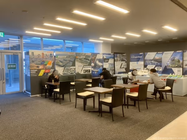 Photo of Kobe Airport Station | Kobe Airport 1F Arrival Lobby Near Space | Rest Spot 1