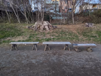 아키가와역 운동 공원 타케우치 광장의 휴식 장소 그 2