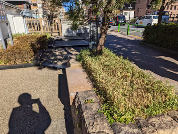 馬喰町駅美倉橋児童遊園の休憩場所その3