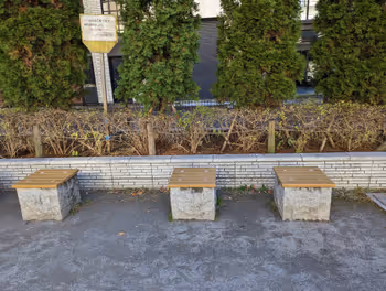 岩本町駅佐久間公園の休憩場所その2