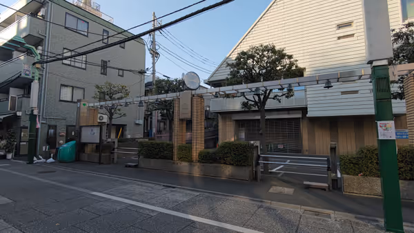 板橋都税事務所前の写真1