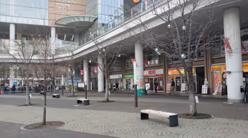 가와구치역 큐포라 광장의 휴식 장소 그 2