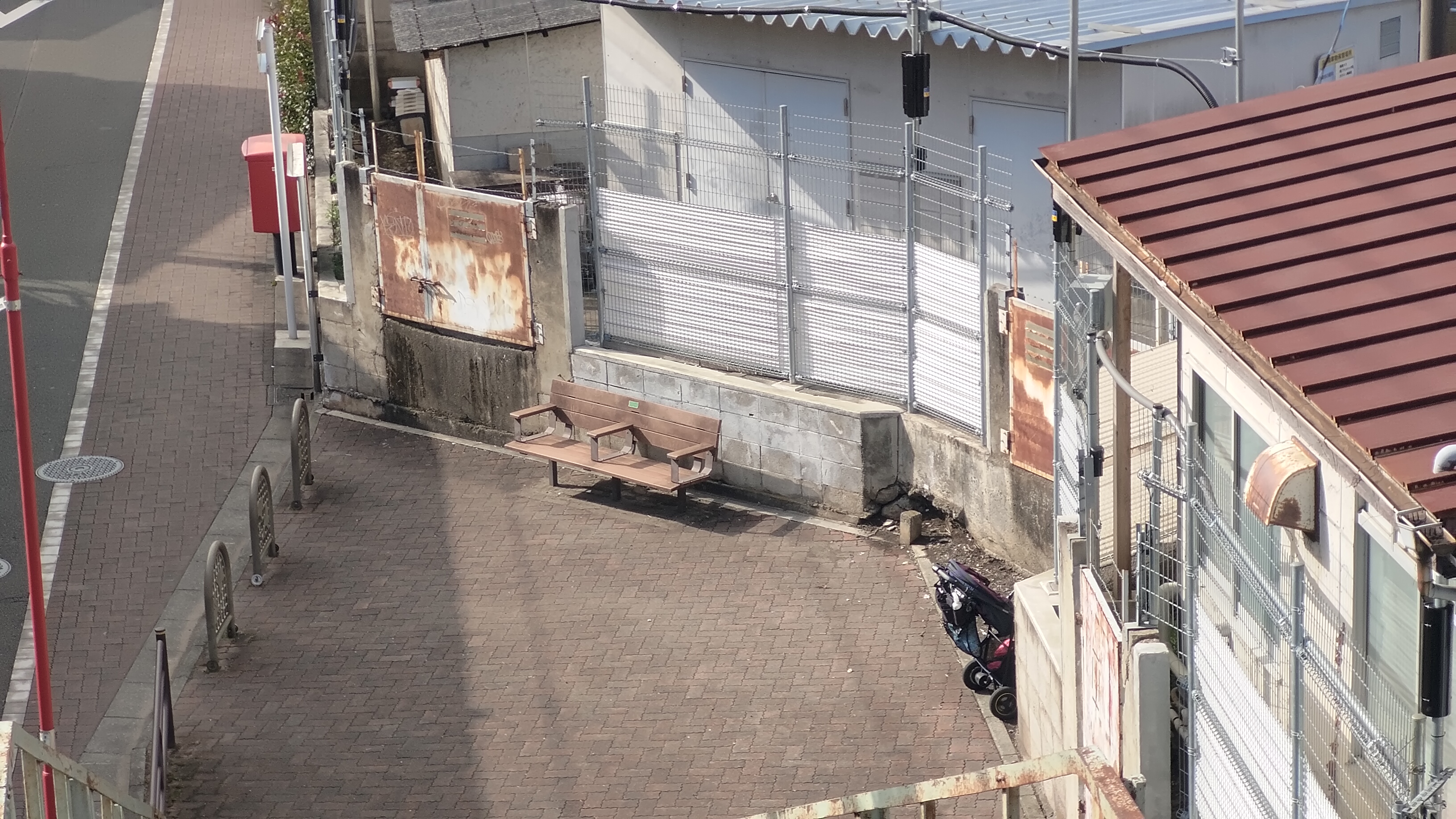Photo of Mitaka Station | West Side of the Overpass | Rest Spot 1
