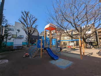 中延站东中延公园(ブーブー公园)的休息场所之五