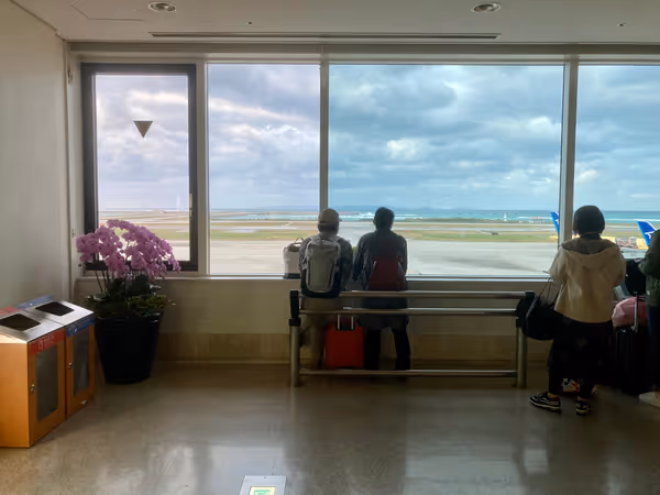 Photo of Naha Airport Station | Naha Airport 4th Floor Observation Deck | Rest Spot 4