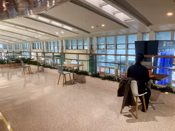 Photo of Naha Airport Station | Naha Airport, 4th Floor Observation Deck Opposite | Rest Spot 1