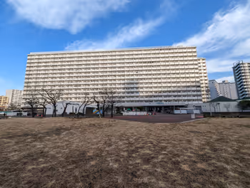 【東陽町駅】公社南砂団地 2号棟公園の休憩場所