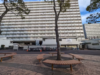 东阳町站公社南砂住宅4号楼前的休息场所2