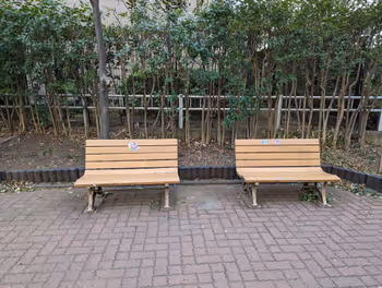 東陽町駅南砂緑道公園の休憩場所その2