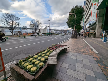 岡山前駅市役所筋沿いの休憩場所その1