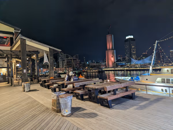 Photo of Minato Motomachi Station | Harborland Mosaic Seaside Plaza | Rest Spot 3