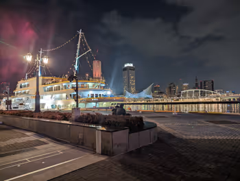 港口元町站Concert前的休息場所其一