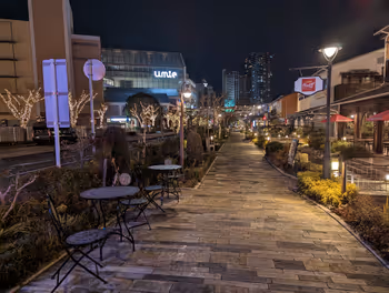 港元町站 Harborland Mosaic 潺潺小徑的休憩場所其1