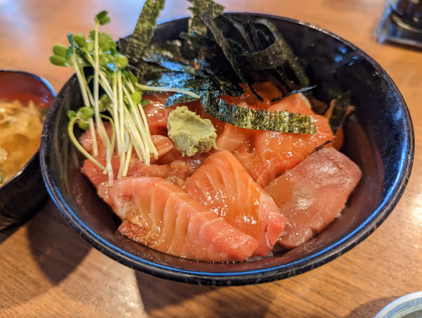 Photo of Chuo Ichiba-mae Station | AEON MALL Kobe Minami Subway Entrance | Rest Spot 4