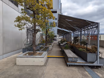 京都駅京都駅ビル 3F 南遊歩道の休憩場所その4