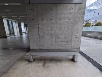 京都駅京都駅ビル 東広場の休憩場所その2