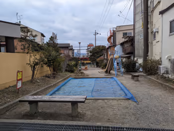 Rest area in Inari Children's Park near Fushimi Inari Station, part 2