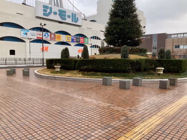 Photo of Shimonoseki Station | East Exit, 2nd Floor Station | Plaza (Station | Square) | Rest Spot 6