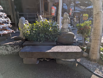 Rest area at Daion-ji Temple near Meguro Station, part 3