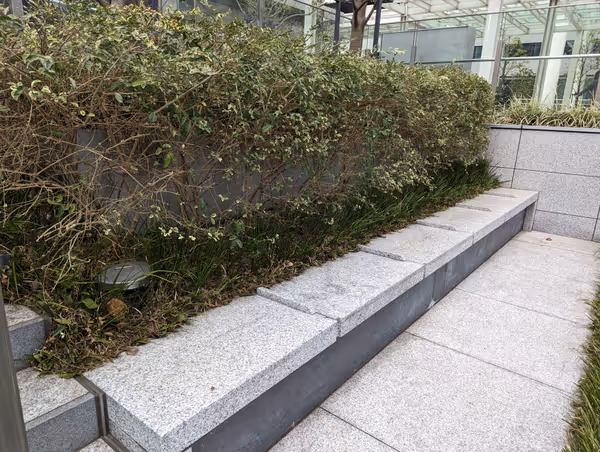 Photo of Tamachi Station | 2F Pedestrian Deck Stairs | Rest Spot 3