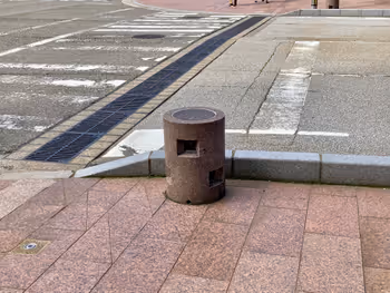 Photo of Hokutetsu Kanazawa Station | Object near the Betsuin-dori Exit Intersection | Rest Spot 3