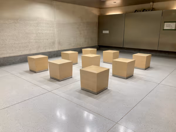 武蔵交差点 地下連絡通路の金沢エムザ地下入り口側の写真1