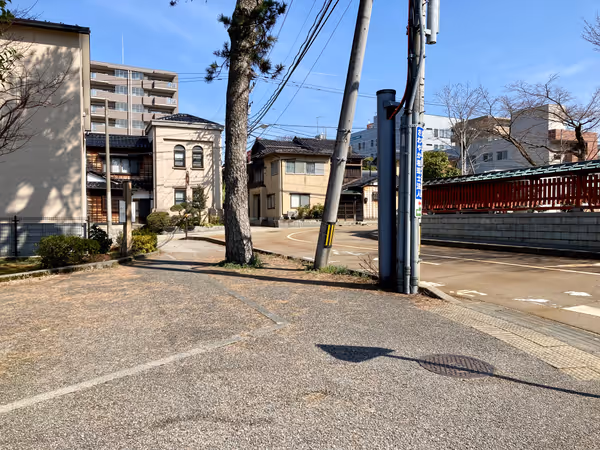 Photo of Hokutetsu Kanazawa Station | Ozaki Shrine Near | Rest Spot 1
