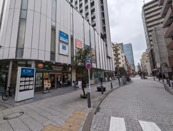 京急蒲田站逆川通的休息場所 其1