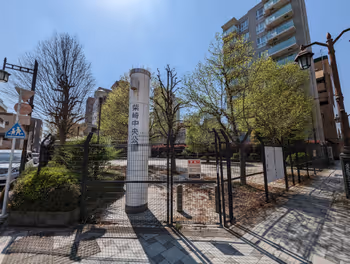 立川南駅柴崎中央公園の休憩場所その1