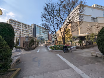 Rest area in Honkamata Park near Kamata Station, part 6