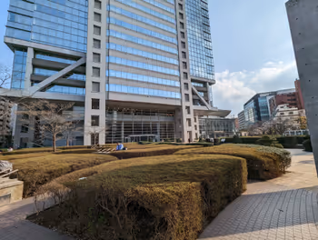 Rest area at Nissay Aroma Square, Kamata Station, part 2