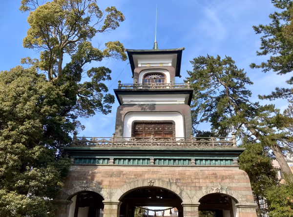 Photo of Hokutetsu Kanazawa Station | Oyama Shrine Garden Area | Rest Spot 3