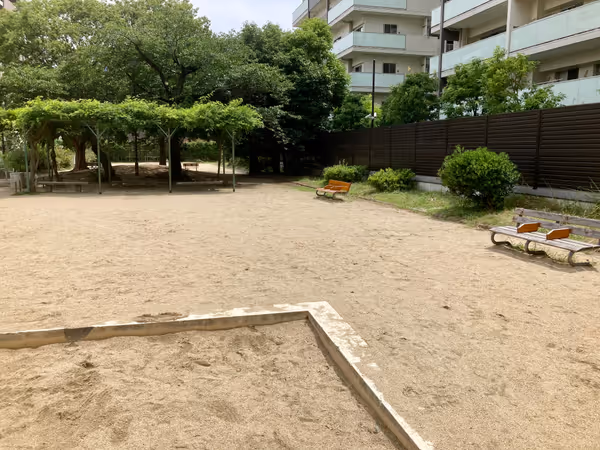 Photo of Nishinomiya-kitaguchi Station | Ryodo Park | Rest Spot 6